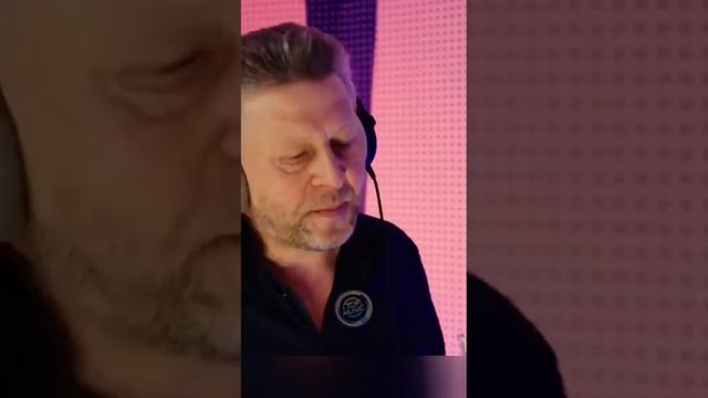 Песня " Здраствуй, друг"! смотреть онлайн