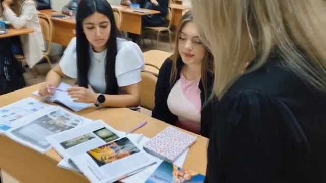 Язык и культура шагают вместе! смотреть онлайн