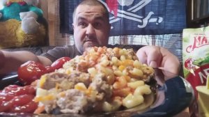 Обжор - макароны с фаршем и помидорами