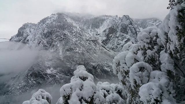 Yosemite NP WInter смотреть онлайн