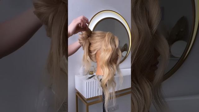 Невероятная объемная прическа на учебной голове от IPARIKMAHER.RU. Код товара: 1001050536 на OZON