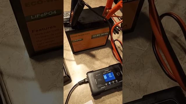 HTRC P15 Smart Charger. смотреть онлайн
