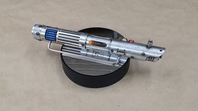 Советский световой меч "Lost Empire Derelict" смотреть онлайн