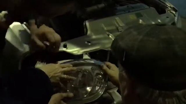 Как заменить фару на Волге 31105 )) смотреть онлайн