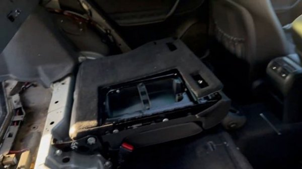 Замена салона (сиденья) W203