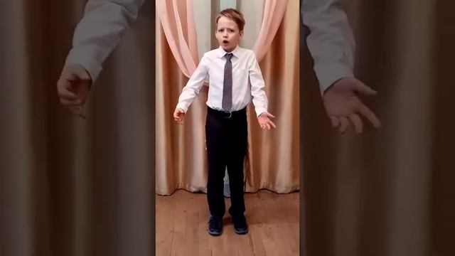 Читает Захаров Иван смотреть онлайн