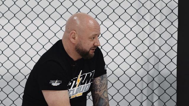 TOFC PODCAST: "Przybysz jak Materla? Czy Polacy umieją cieszyć się sportem?" - OCENIAMY KSW 69 смотреть онлайн