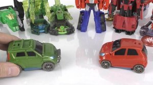 Зеленые Роботы против красных Трансформеров Какой цвет самый крутой?