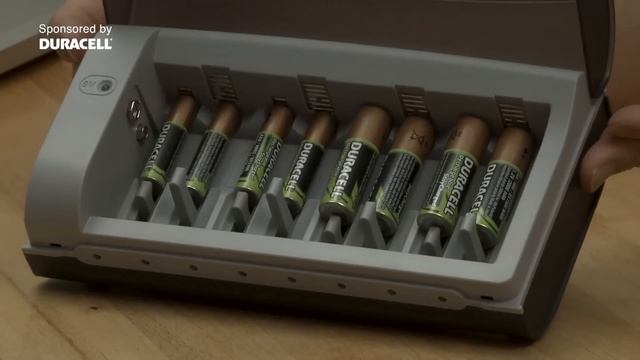 The Duracell Multi Charger смотреть онлайн