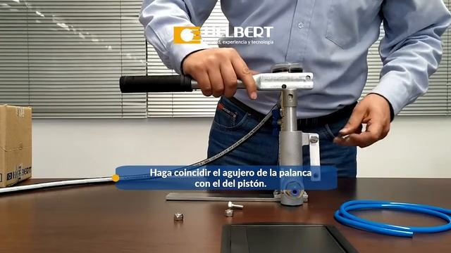 HELBERT | Bomba Manual Compacta смотреть онлайн