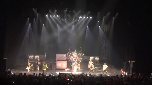 Alice Cooper - Nita Strauss Solo / Poison - DFW2016 смотреть онлайн