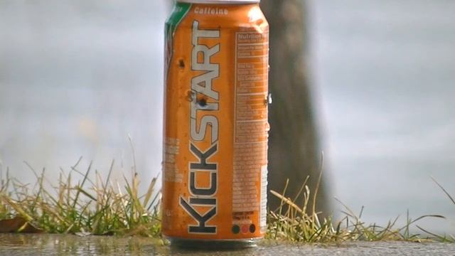 Shooting pop cans full of water смотреть онлайн