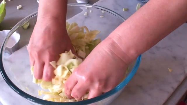 Saffron, Cardamon And Cabbage Ferment/ Lisa Gusto