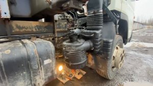 Мицубиси Фусо Кантер FE85DJ, замена резиновых втулок заднего крепления, передних рессор.