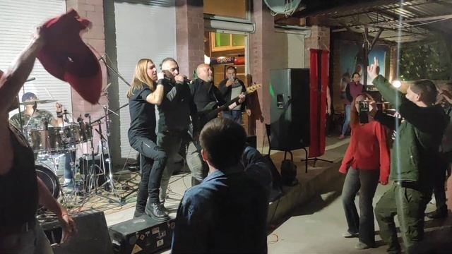 Крила та Дмитро Скороходов - Не уходи мой ангел (Диалог). KarantinoOsen 19.09.2020. Черноморка смотреть онлайн