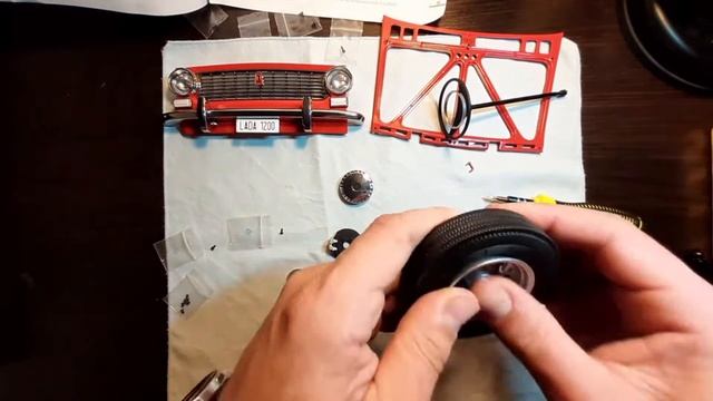 Lada 1200 VAZ-2101 1:8-as modell 2-3-4.rész смотреть онлайн