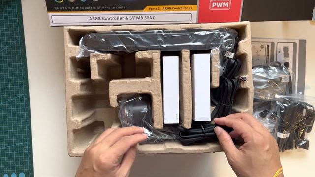 Unboxing 4K: Thermaltake CL-W233-PL12SW-A All-In-One Liquid Cooling System смотреть онлайн