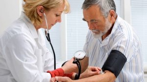 ВСЕ О НИЖНЕМ ДАВЛЕНИИ | Что опаснее повышенное или пониженное ДИАСТОЛИЧЕСКОЕ давление?