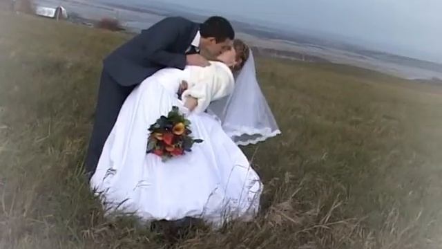 Данис и Лилия прогулка смотреть онлайн