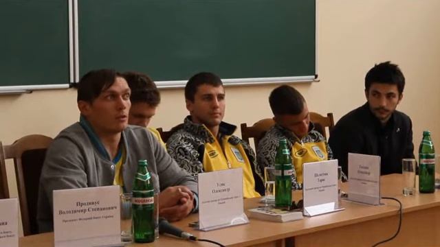 Спілкування зі студентами смотреть онлайн