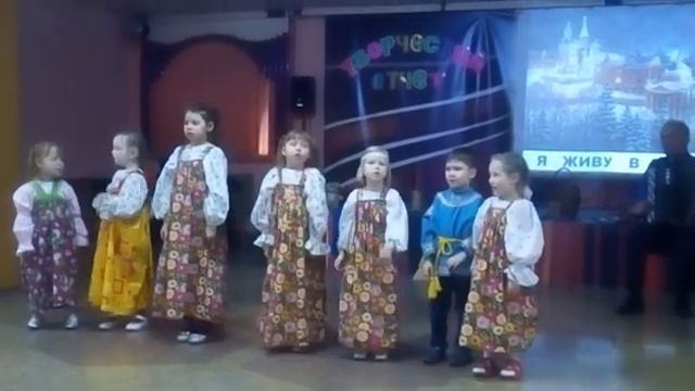 "Мишка с куклой бойко топают" Танец для детей смотреть онлайн