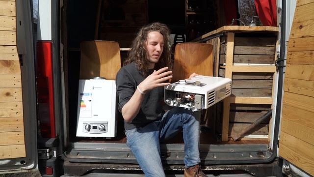 The best hot water system for your van! смотреть онлайн