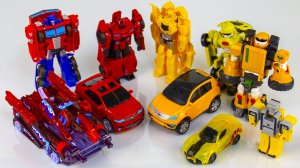 Красные роботы против желтых роботов. Мультик про трансформеров