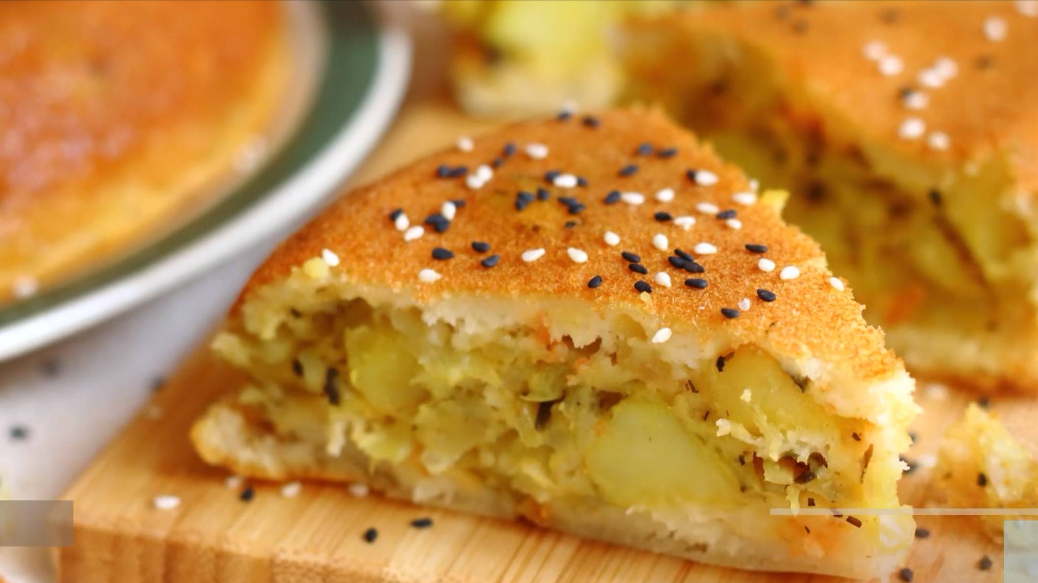 Заливной пирог с картошкой и капустой - рецепт приготовления смотреть онлайн