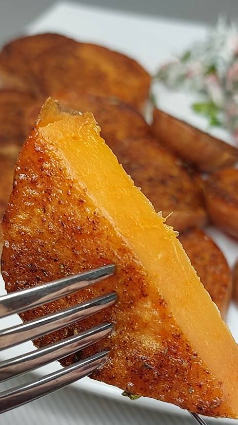 ЖЕНА МУЖА УЧИТ