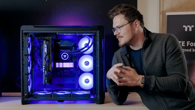 Is this the ULTIMATE High Airflow Case Design? смотреть онлайн