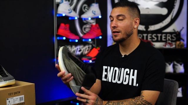 adidas Yeezy QNTM BSKTBL смотреть онлайн