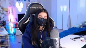 Амина Тендерлибае рассказывает на стриме об отношениях с Некоглаем | Полный стрим