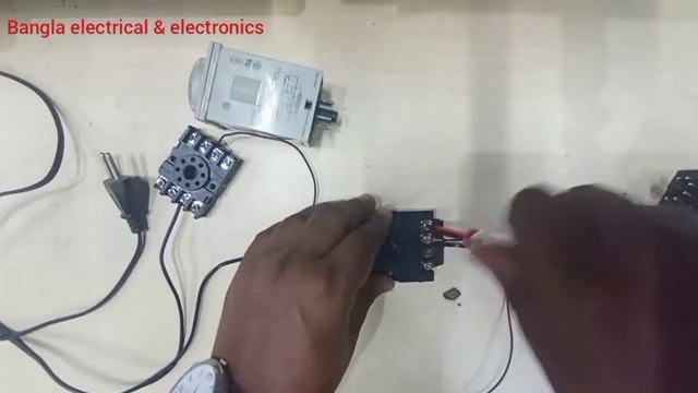 Automatic on/off dual timer connection | 8 pin 2 timer connection смотреть онлайн