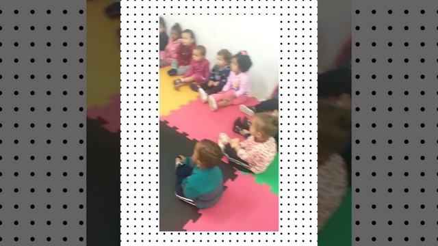 Atividades Folclóricas- A dança do saci na garrafa. Educação Infantil - Creche Junqueira смотреть онлайн