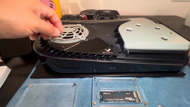First Look- FinalCool NVME radiator- PS5 special- model: EAGLE PS5 смотреть онлайн