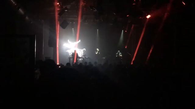 Moderat - Last Time (live) смотреть онлайн