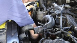 How to replace an Alternator on a Range Rover L322 3.6 TDV8