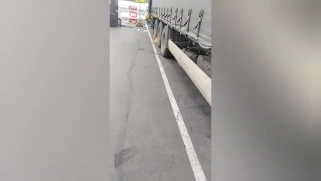 Паркуем фуру смотреть онлайн