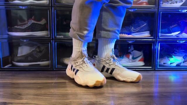 Trae Young 3 #sneakers #sneakerhead #basketballshoes #adidas #atlantahawks #traeyoung