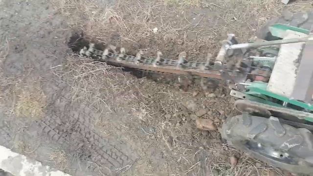 Траншеекопатель (Бара) 6.5л.с....mp4 смотреть онлайн