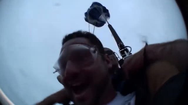 Tandem Skydive - Michael King смотреть онлайн