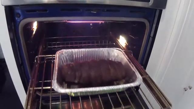 Top Sirloin Roast with a Homemade Coffee Rub смотреть онлайн