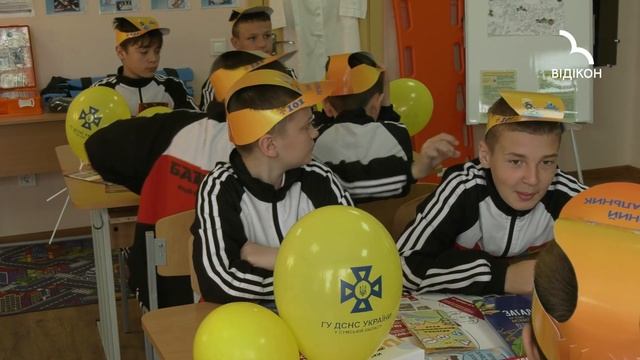 На Сумщині успішно втілюється в життя всеукраїнський проєкт МОН України «Клас безпеки» смотреть онлайн