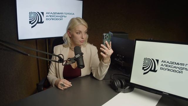 ► Узнай как побороть СТРАХ публичных выступлений и стать ПРОЯВЛЕННЫМ | Как стать блогером БЫСТРО?