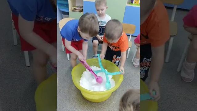 "Зайчик в гости приходил" смотреть онлайн