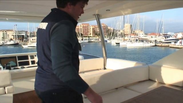 Prestige 750 from Motor Boat & Yachting смотреть онлайн
