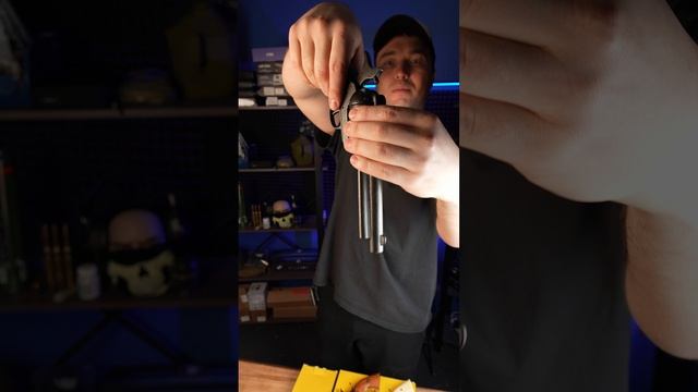 Макет револьвер Colt Peacemaker .45, 5½”, черный (США, 1873 г.) DE-1106-N смотреть онлайн