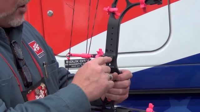 2013 ATA Show - PSE Archery - Dream Season DNA смотреть онлайн