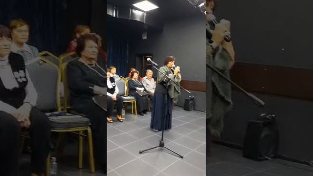 1000018098.mp4 смотреть онлайн