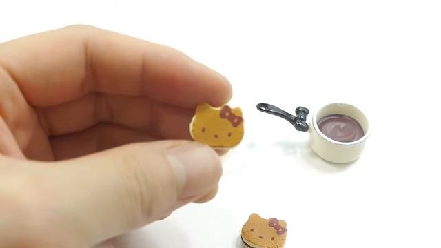 Снежная королева и сладкая вечеринка. Развивающие мультики и обучающие видео обзоры детских игрушек смотреть онлайн